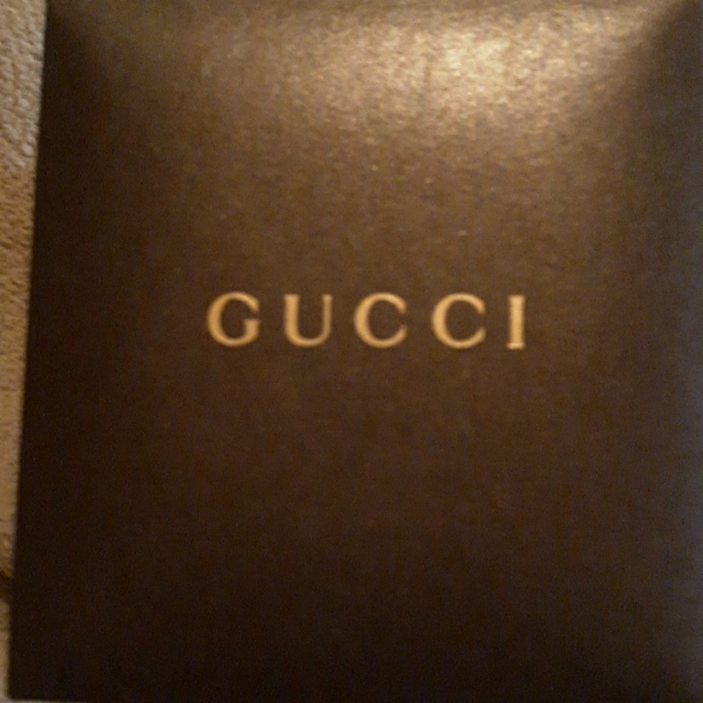 Gucci watch pendant SALE condition is excellent..I've worn it 2 or 3 times.